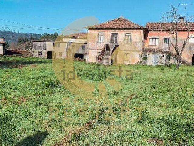 Moradia, Oliveira de Azeméis Santiago da Riba Ul Ul Macinhata da Seixa Madail