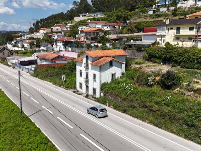Moradia | Oliveira de Azeméis | Terreno 1915m2