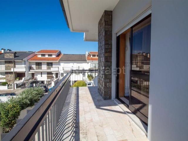 Moradia, Oliveira do Douro