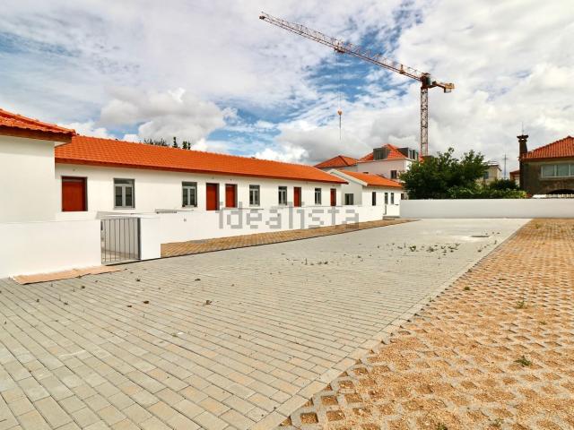 Moradia, Oliveira do Douro