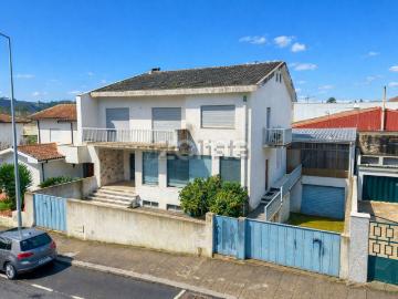 Moradia, Oliveira São Paio São Sebastião