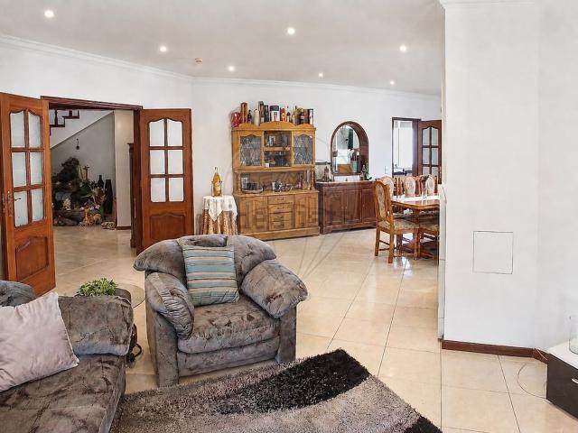 Moradia, Oliveirinha