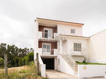 Moradia, Oliveirinha