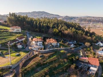 Moradia, Atães e Rendufe