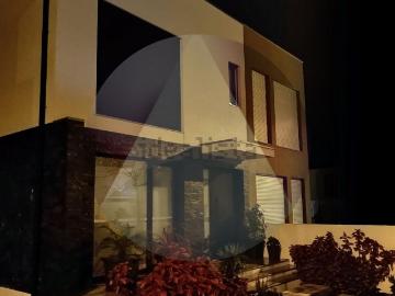 Moradia, Amorim