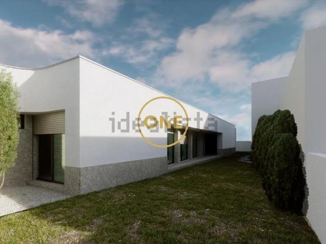 Moradia, Avidos