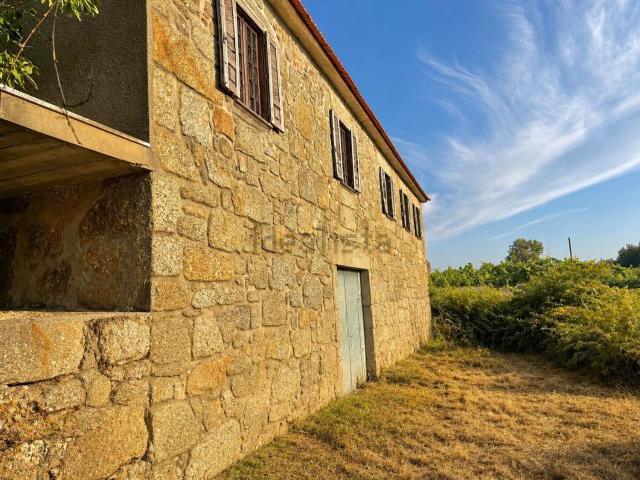 Moradia, Avidos