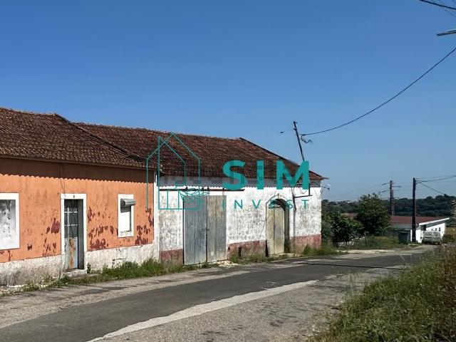Moradia, Azambujeira e Malaqueijo