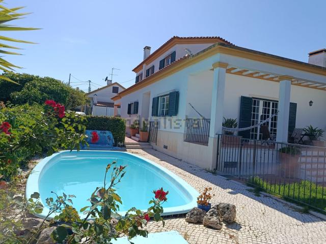 Moradia, Castelo Sesimbra