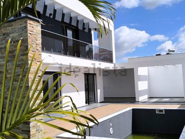 Moradia, Azeitão
