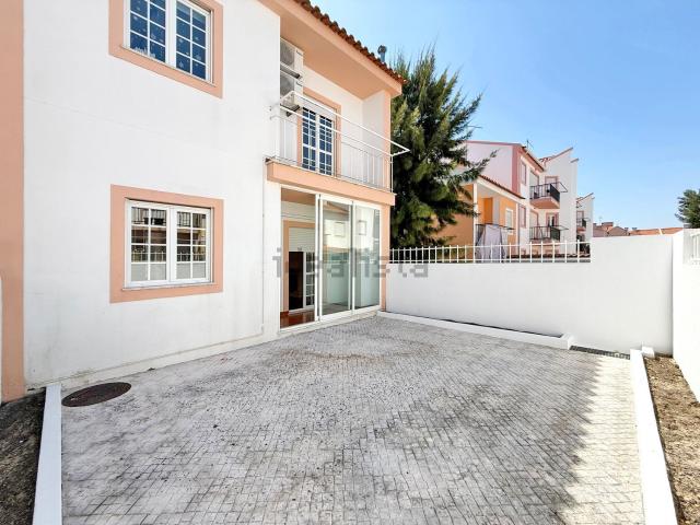 Moradia, Azeitão