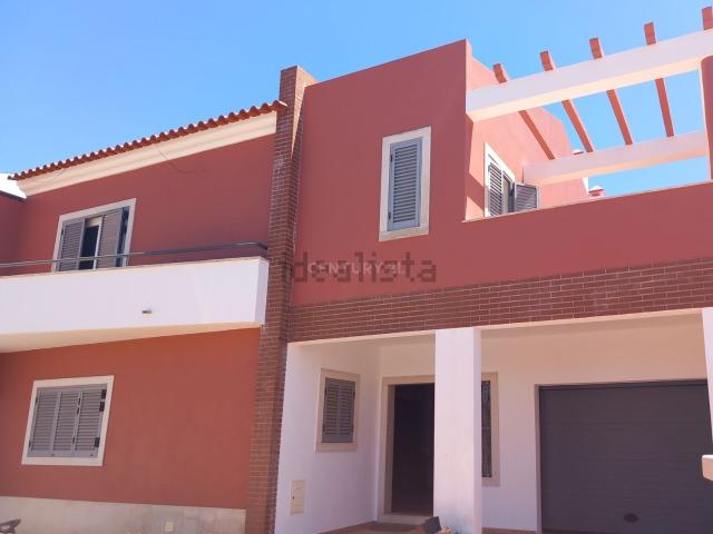 Moradia, Azeitão