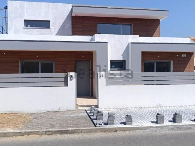 Moradia, Azeitão