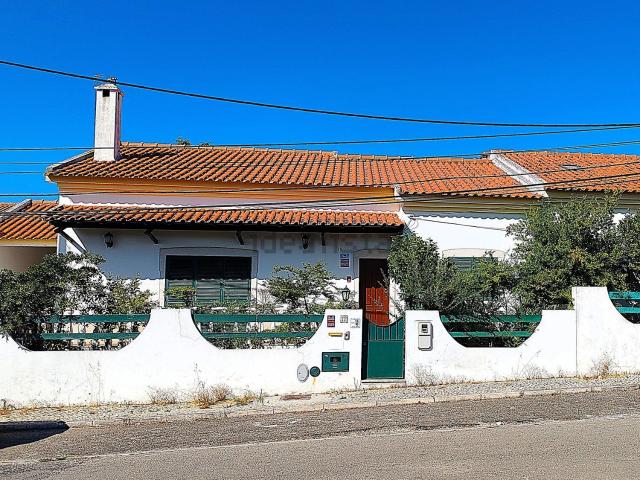 Moradia, Azeitão