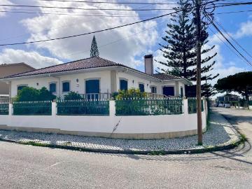 Moradia, Azeitão