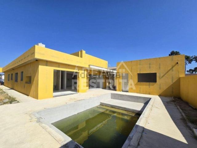 Moradia, Azeitão