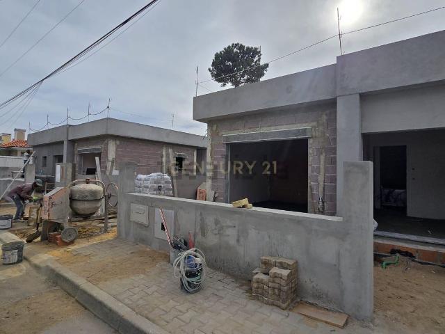 Moradia, Azeitão