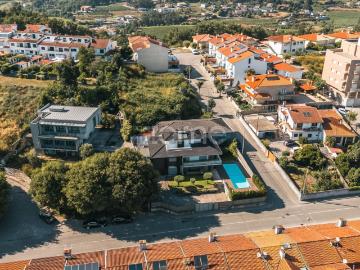 Moradia, Azurém