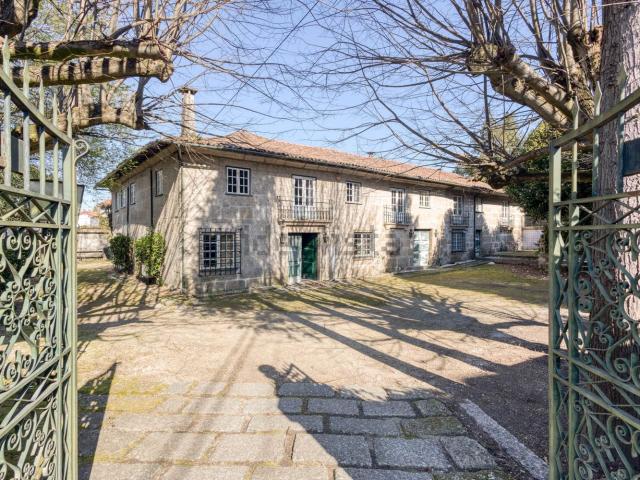 Moradia, Azurém