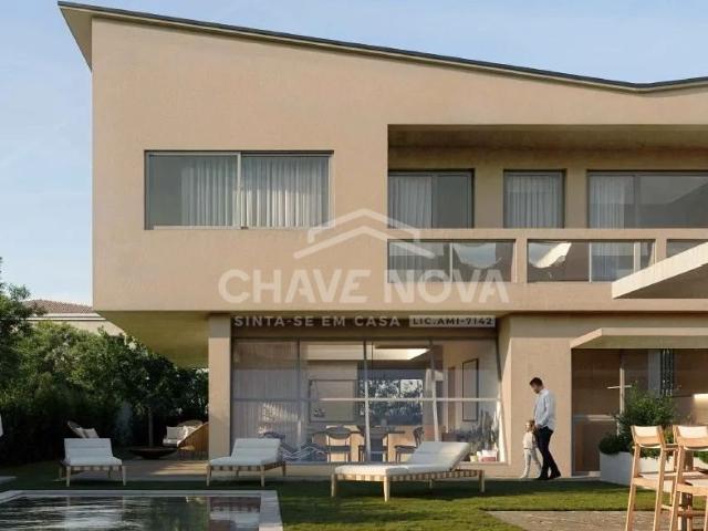 Moradia à Avenida Marechal Gomes da Costa, Porto 484m² Porto
