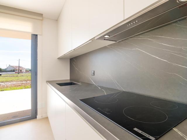 Conforto e design junto à praia Moradia T4+1 Areal Lourinh. 156m² da Lourinhã e Atalaia