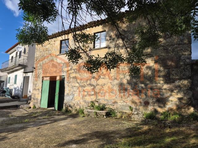 Moradia à venda em Cavadoude