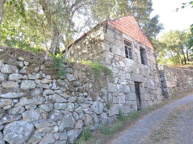 Moradia à venda em Valadares, São Pedro do Sul RE/MAX Portugal