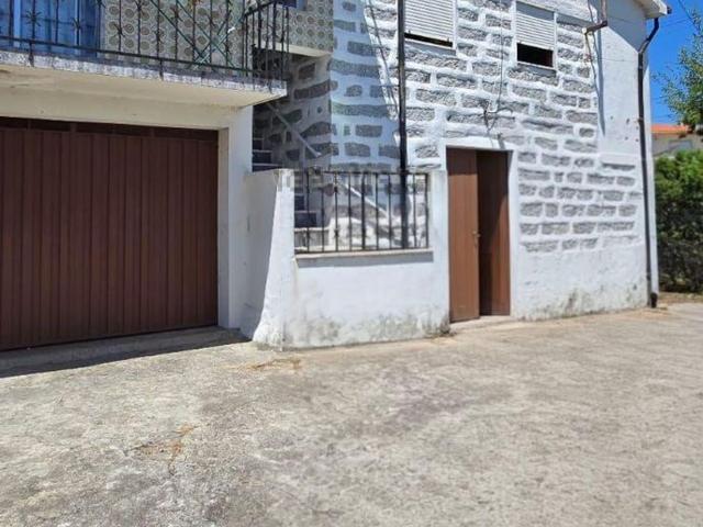 Moradia, Abação e Gémeos