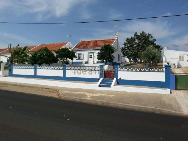 Moradia, Abela