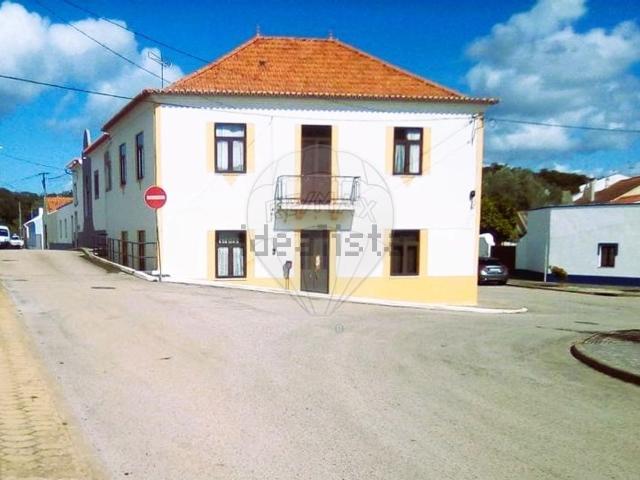 Moradia, Abela