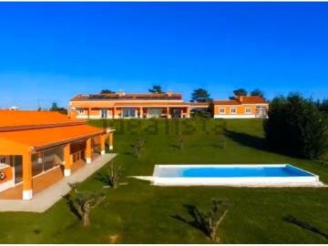 Moradia, Abitureiras