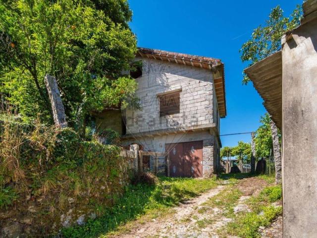 Moradia, Aboim da Nóbrega e Gondomar