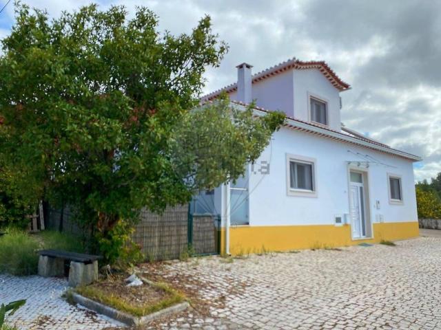 Moradia, Achete Azoia de Baixo Póvoa de Santarém