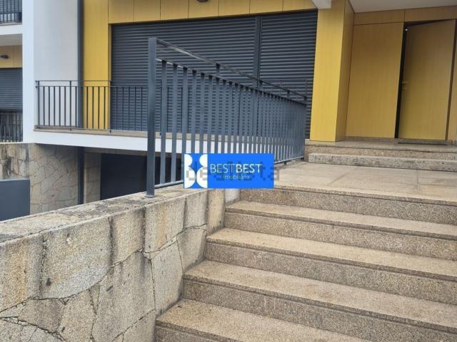 Moradia, Adães