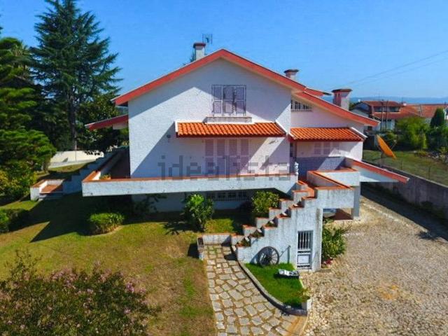Moradia, Borralha