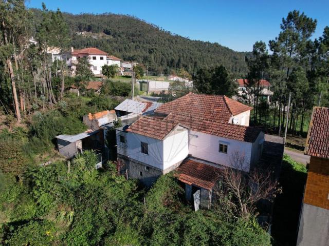 Moradia, Aguiar de Sousa