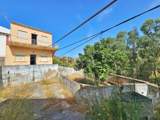 Moradia, Alcoutim e Pereiro
