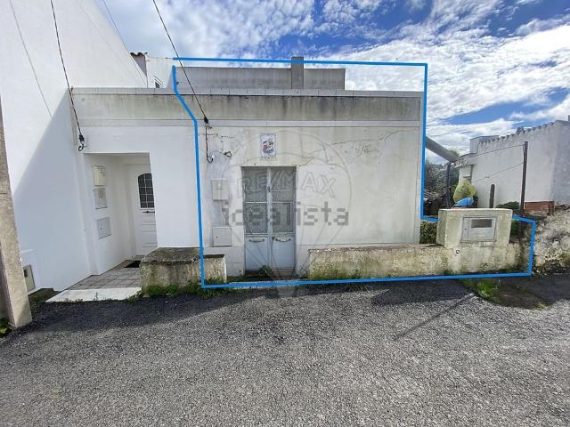 Moradia, Alcoutim e Pereiro