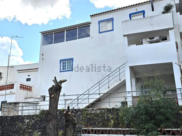 Moradia, Alcoutim e Pereiro