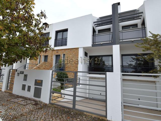 Moradia, Alcochete
