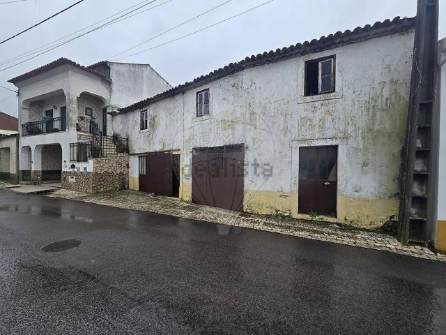 Moradia, Alcanena
