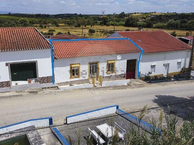 Moradia, Alcanhões