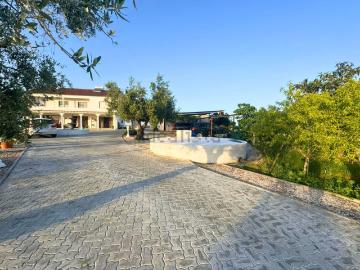 Moradia, Alcanhões
