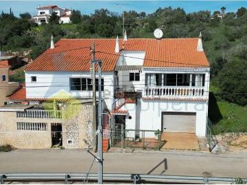 Moradia, Alcantarilha