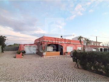 Casa à venda em Alcantarilha e Pêra - Cozinha equipada