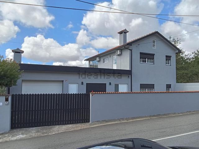 Moradia, Albergaria a Velha e Valmaior