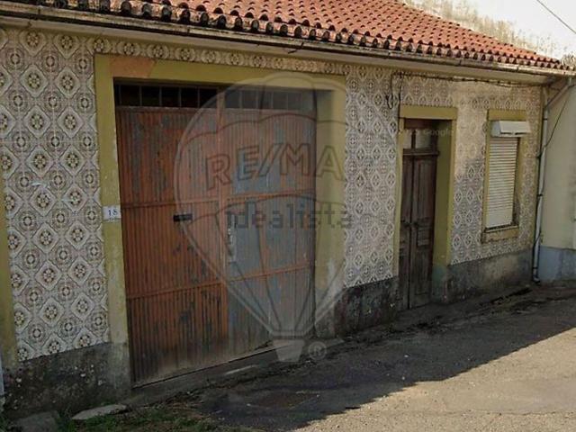 Moradia, Albergaria a Velha e Valmaior