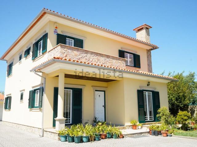 Moradia, Albergaria a Velha e Valmaior