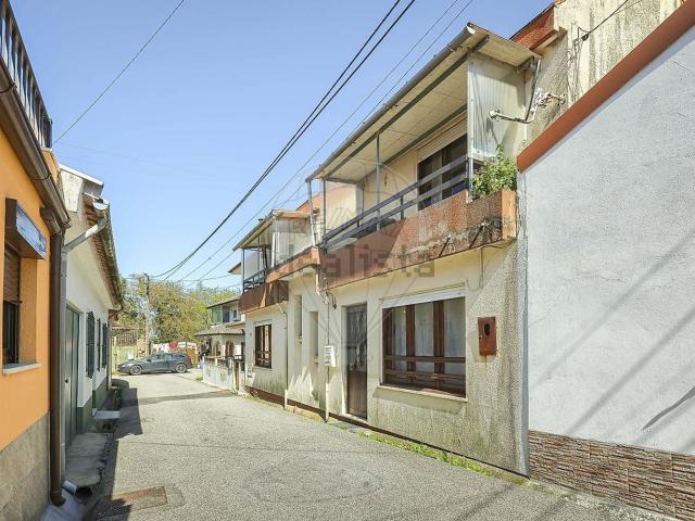 Moradia, Albergaria a Velha e Valmaior