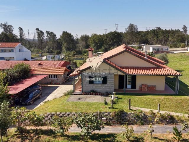 Moradia, Albergaria a Velha e Valmaior